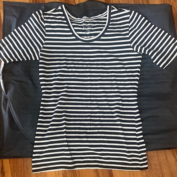 DownEast Navy and White Striped Tee - Picture 1 of 1